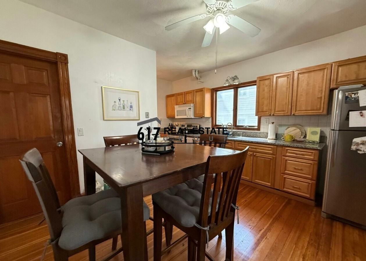 10 Dickson St - Photo 2 of 15