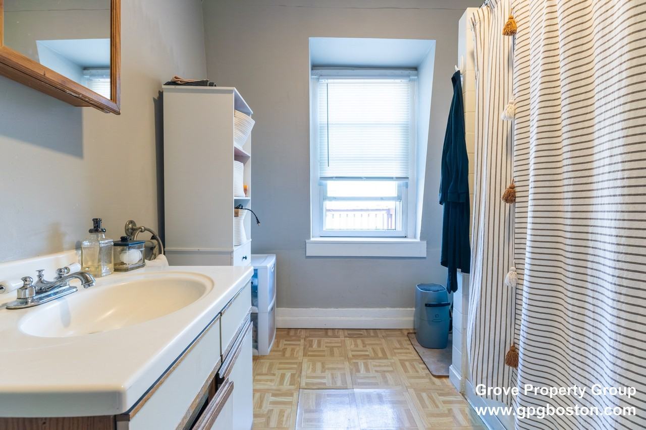 158 I St #3 - Photo 3 of 20