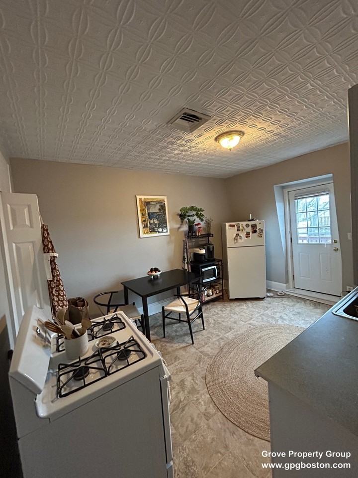 158 I St #3 - Photo 5 of 20