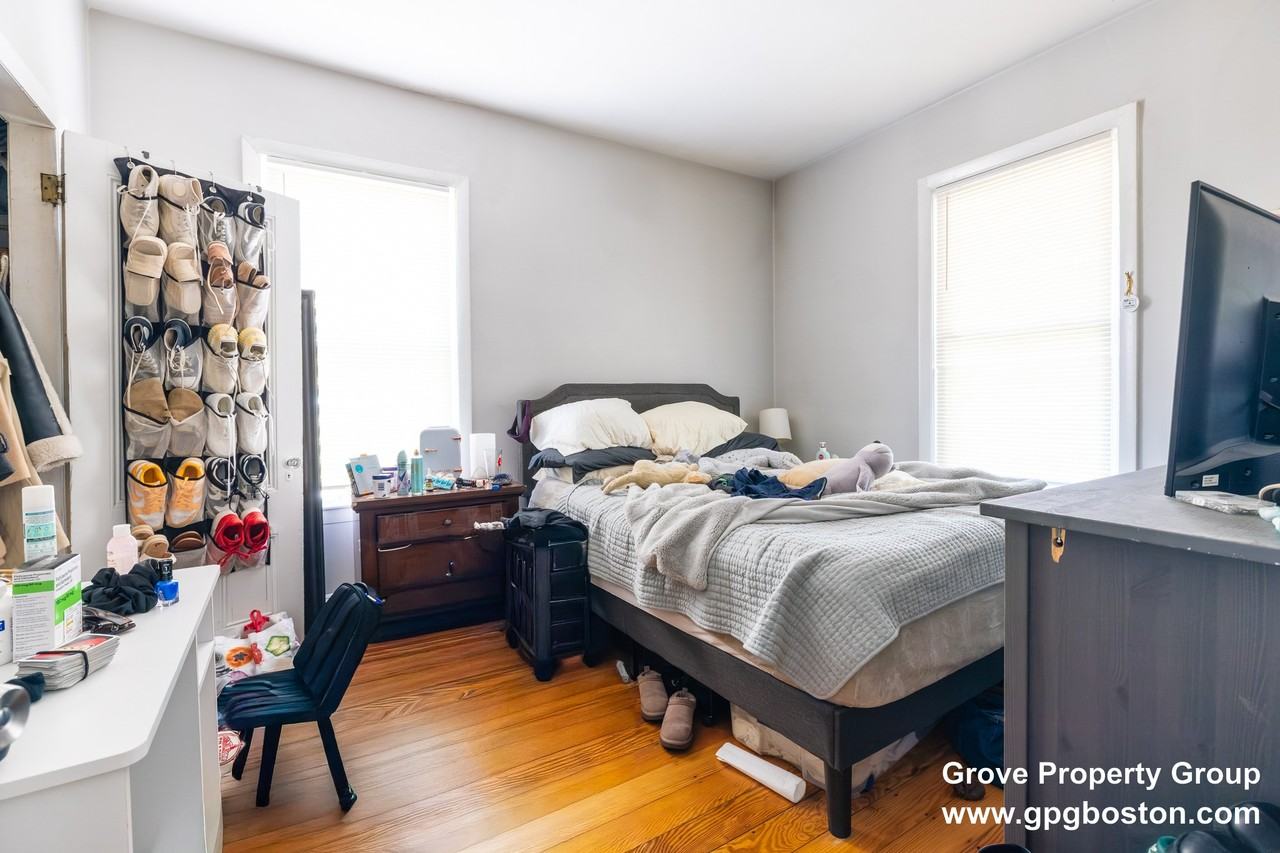 853 E 1st St #2 - Photo 5 of 7