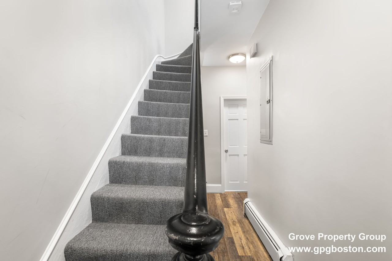 3 Colebrook St - Photo 4 of 16