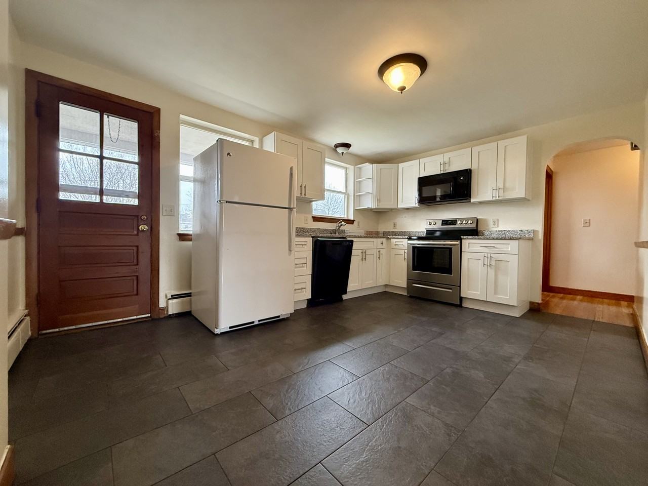 38 Amory Rd - Photo 3 of 16