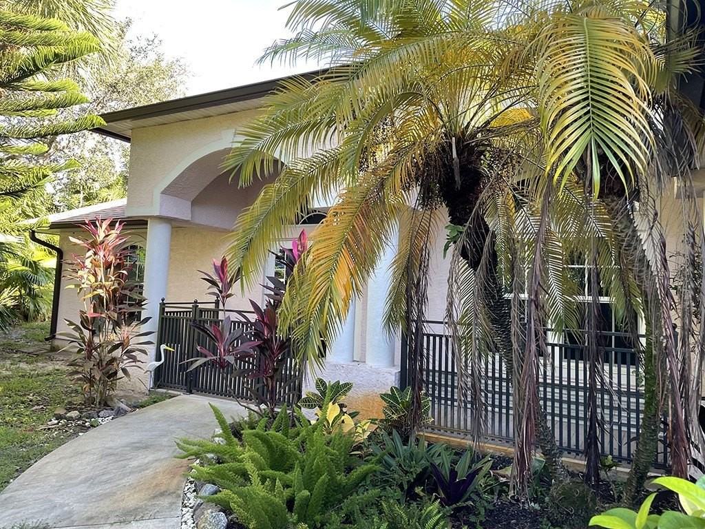 1185 Bounty Blvd - Photo 2 of 17