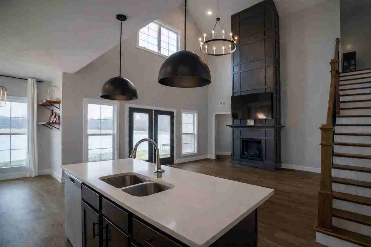 755 Heritage Preserve Ln - Photo 2 of 11