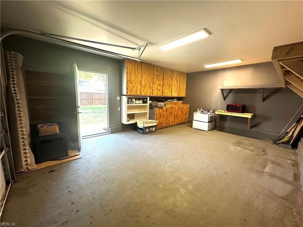 1323 W Norcova Dr - Photo 5 of 28