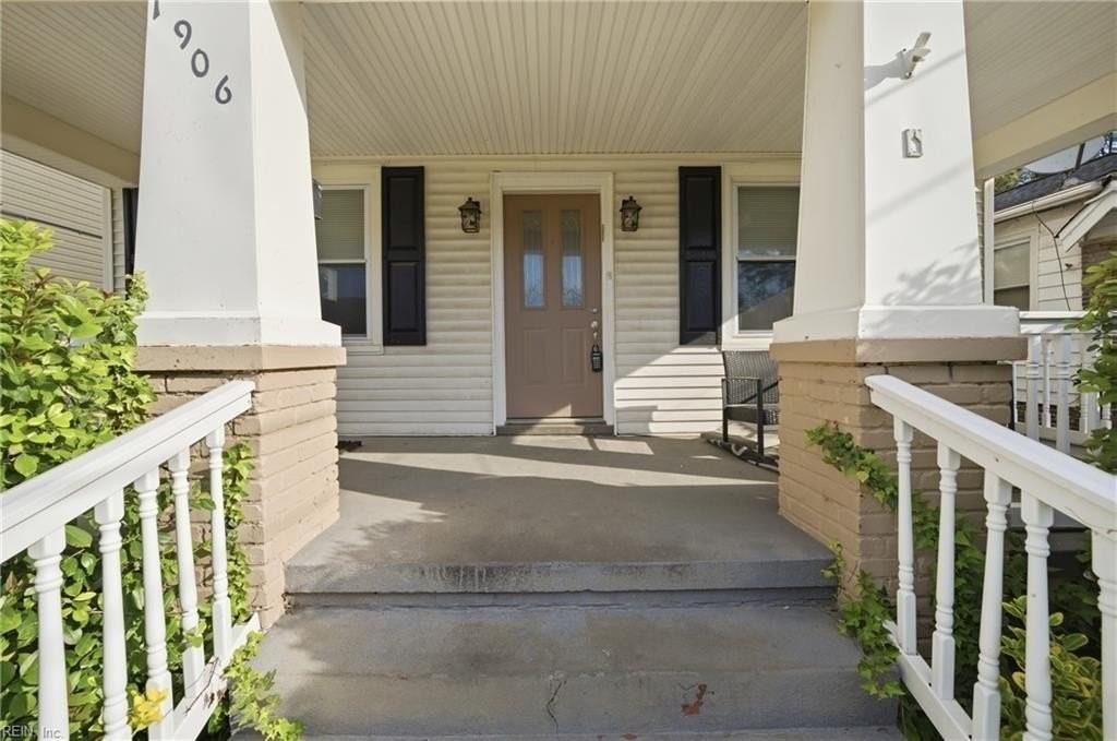 Avenue E - Photo 7 of 49