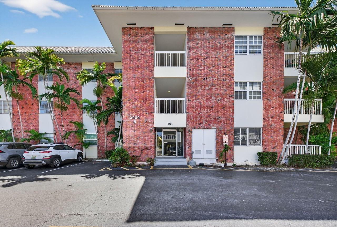 2424 Se 17th St #107B - Photo 5 of 29