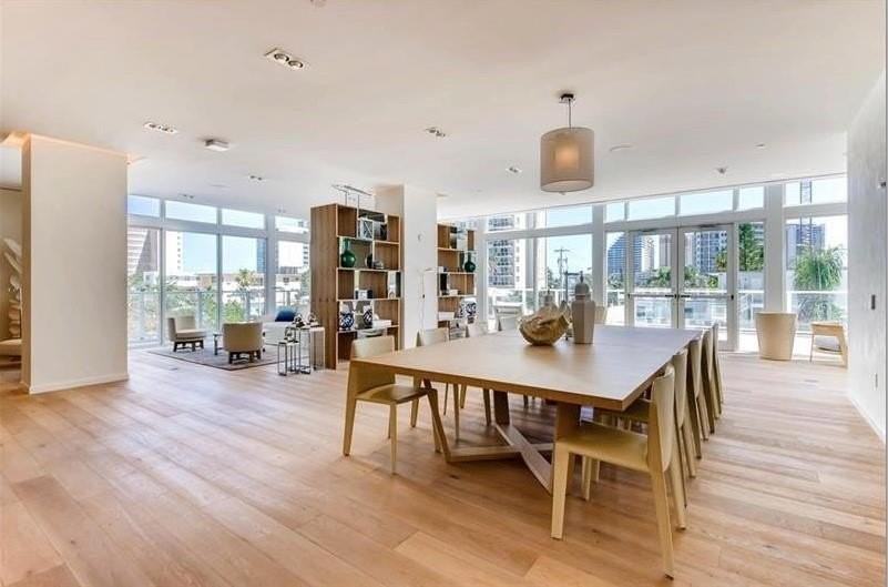 401 N Birch Rd #515 - Photo 6 of 23