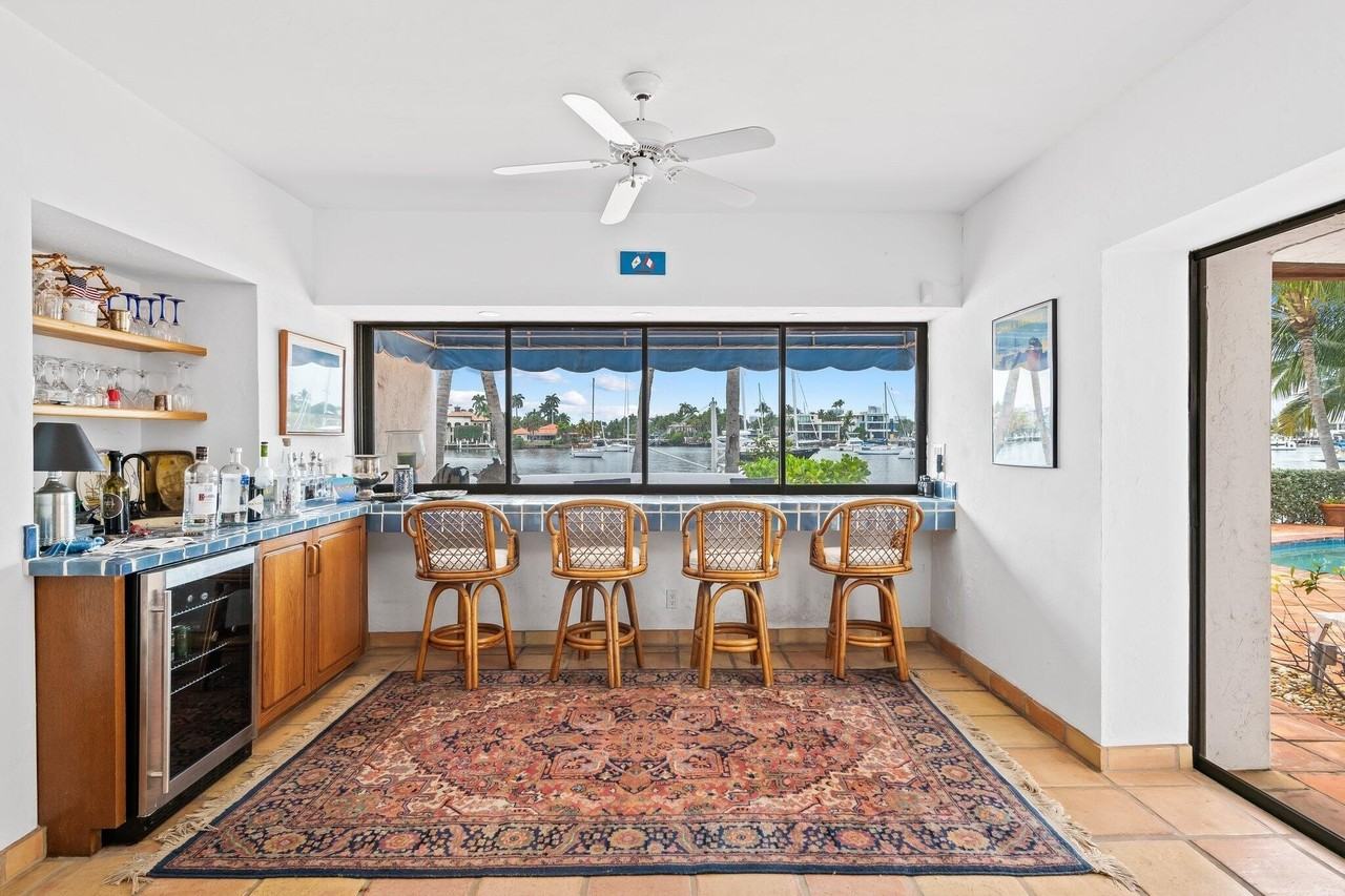 1511 E Lake Dr - Photo 7 of 29