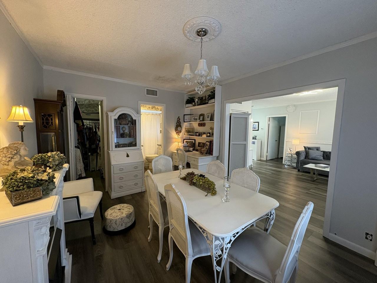 609 Ne 13th Ave #101 - Photo 6 of 27
