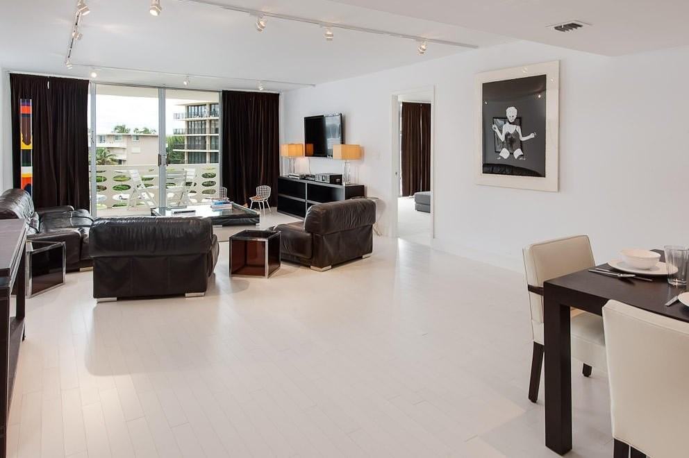 100 Sunrise Ave Apt 404 - Photo 3 of 24