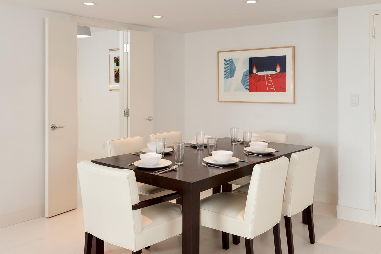 100 Sunrise Ave Apt 404 - Photo 5 of 24