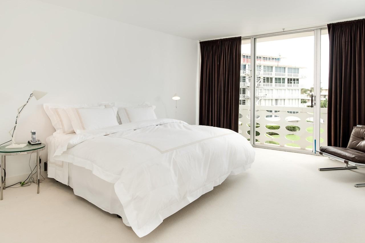 100 Sunrise Ave Apt 404 - Photo 6 of 24