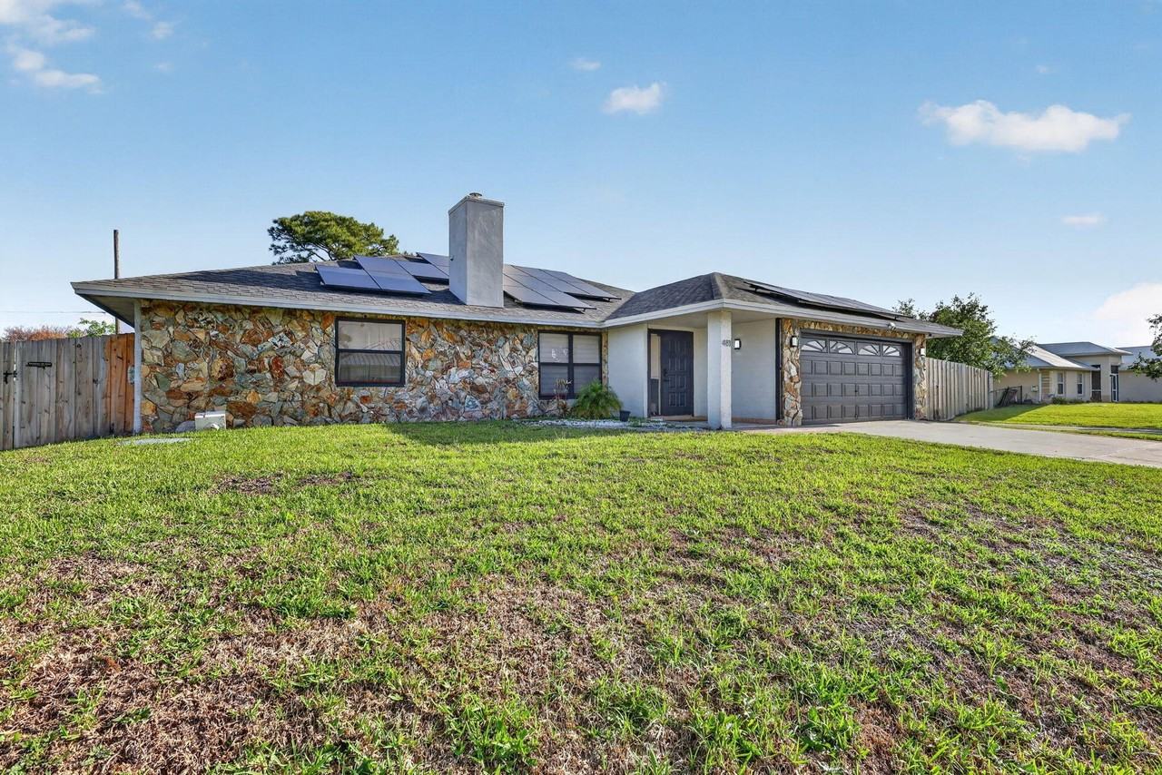 481 Sw Aster Rd - Photo 4 of 50