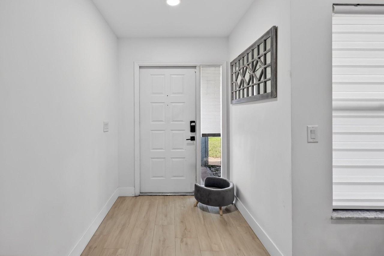 481 Sw Aster Rd - Photo 6 of 50