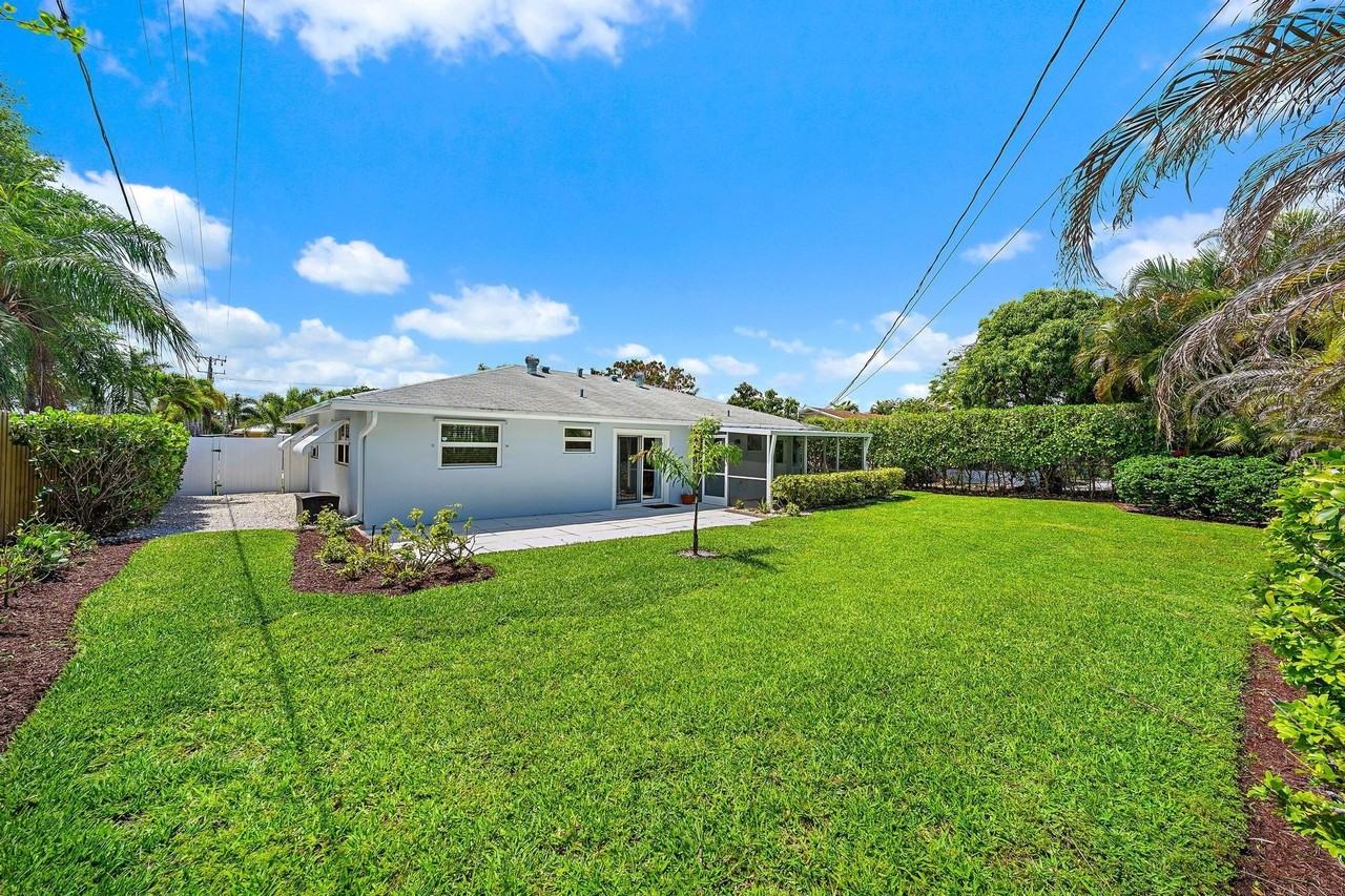 355 Franklin Rd - Photo 6 of 20