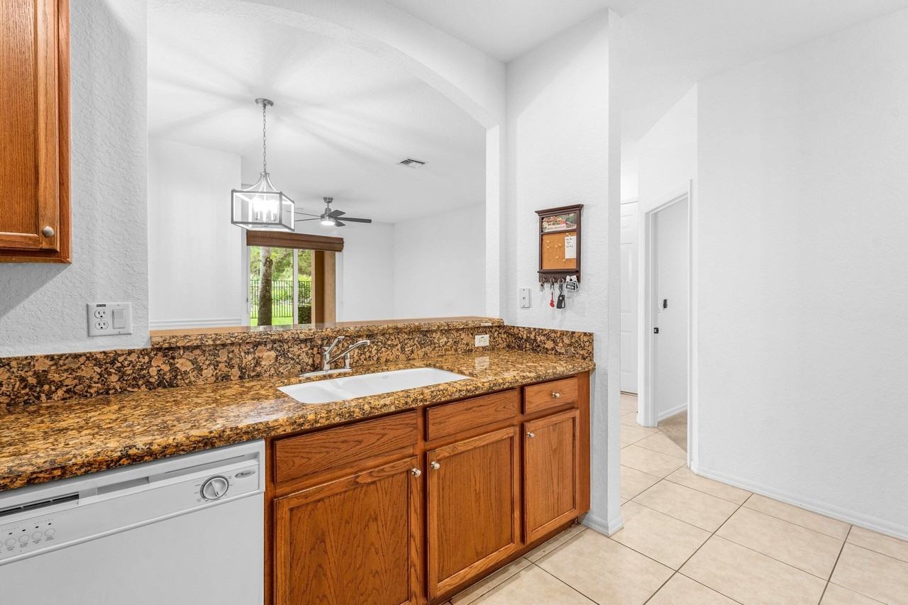 4891 Bonsai Cir #101 - Photo 7 of 26