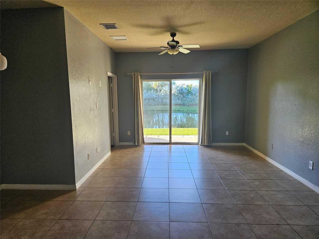 9082 Plymouth Pl #9082 - Photo 4 of 42
