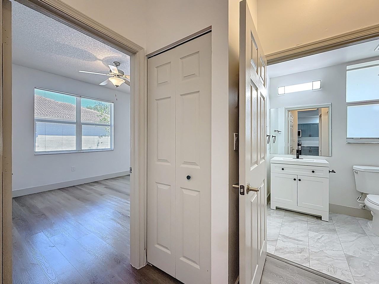 3180 N Haverhill Rd Unit 102 - Photo 7 of 9