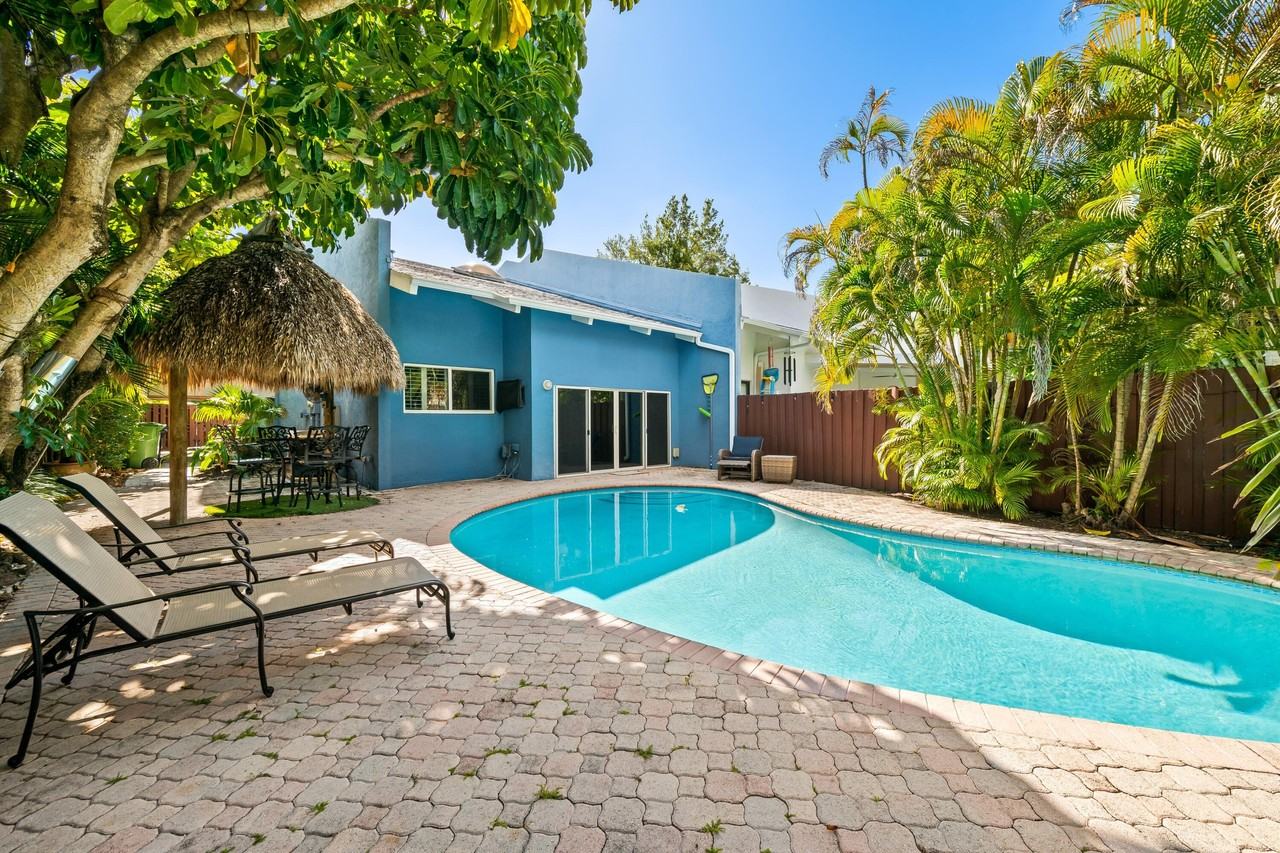 219 Ne 17th Ave - Photo 7 of 33