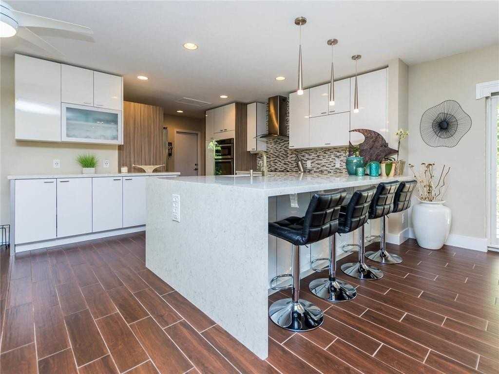 2319 Ne 16th Ave - Photo 4 of 50