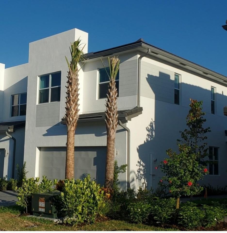 8978 Zevon Ct - Photo 2 of 42