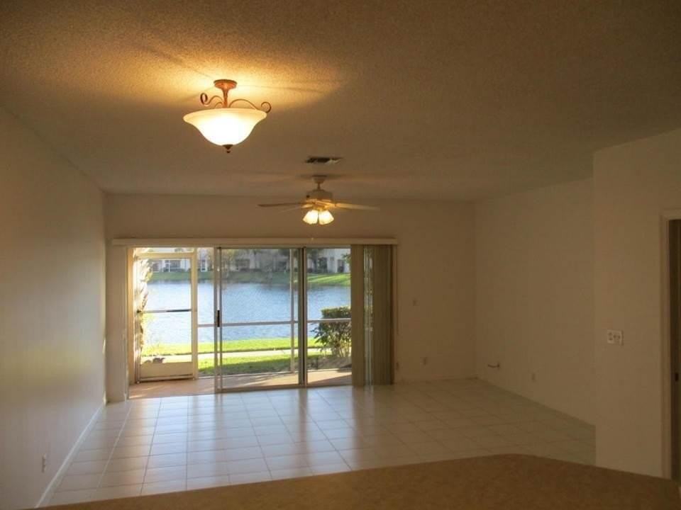 4616 Palmbrooke Cir - Photo 6 of 26