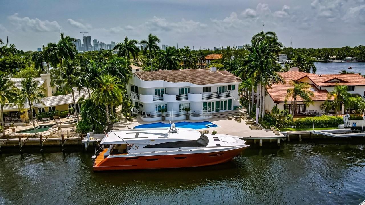 632 3rd Key Dr - Photo 2 of 29