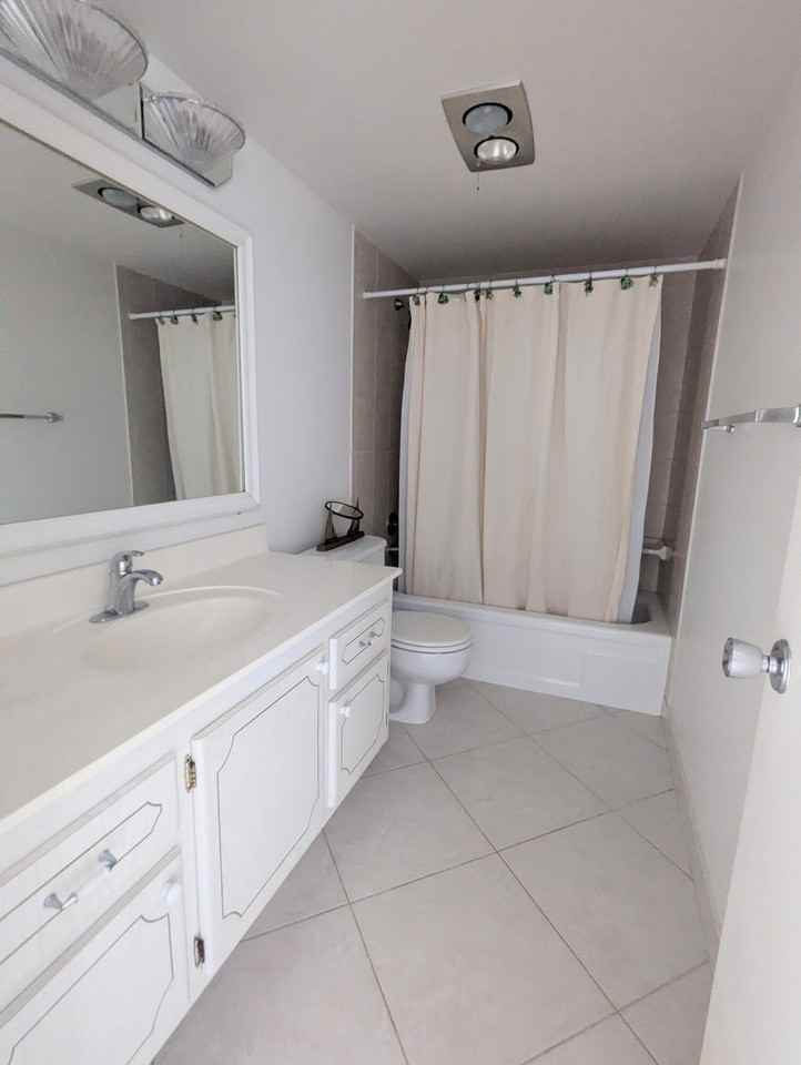 222 Somerset L - Photo 6 of 27