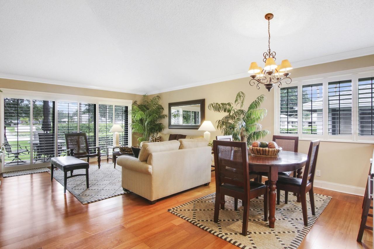 915 Club Dr - Photo 7 of 17