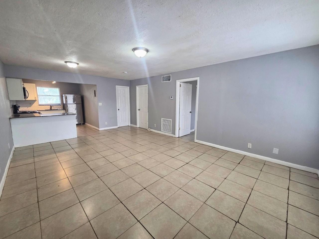 1441 Nw 22nd St #20 - Photo 2 of 7