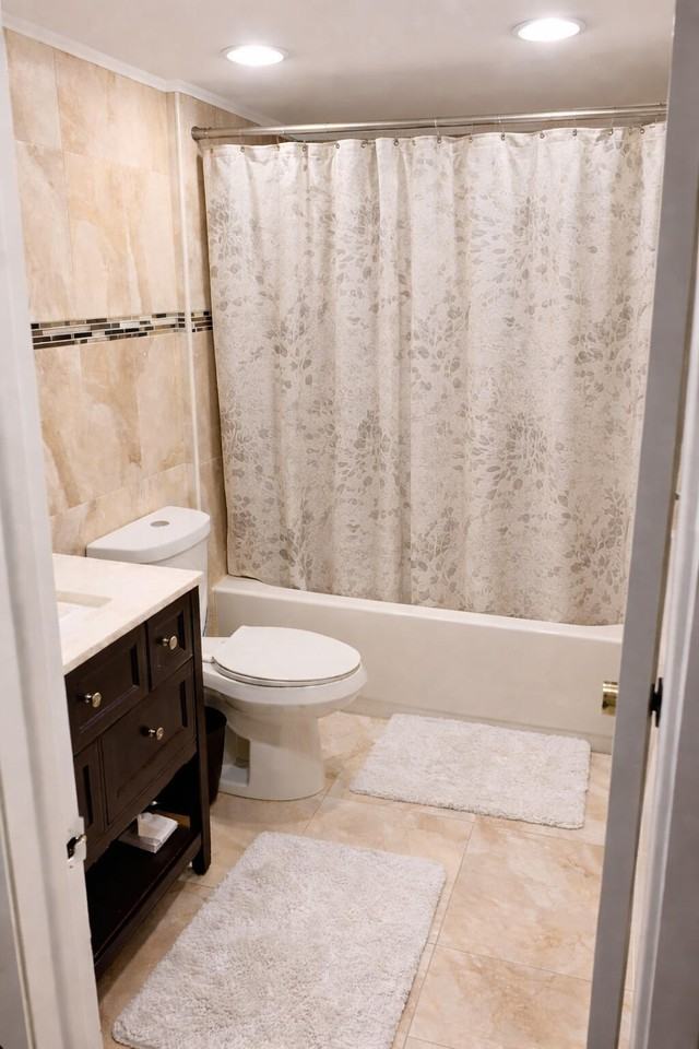 8020 Hampton Blvd #204 - Photo 7 of 9