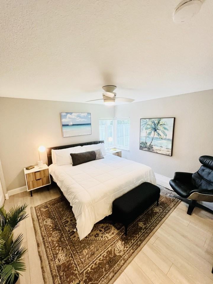 5365 N Andrews Ave Unit 0 - Photo 4 of 26