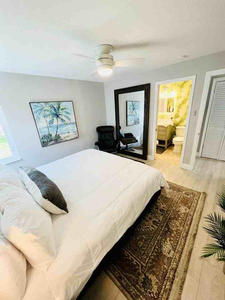 5365 N Andrews Ave Unit 0 - Photo 5 of 26