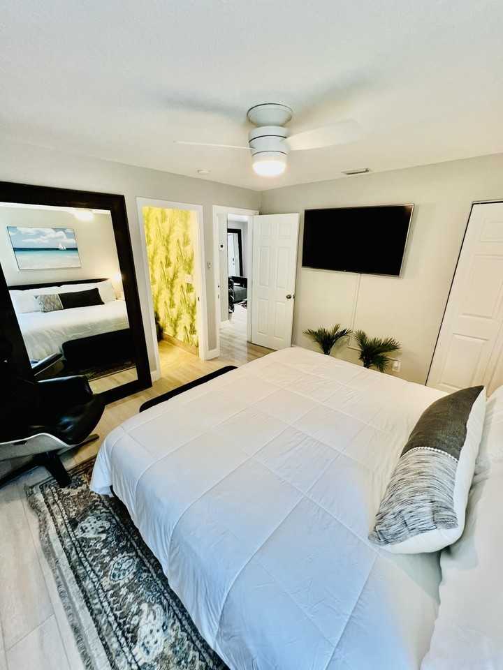 5365 N Andrews Ave Unit 0 - Photo 6 of 26