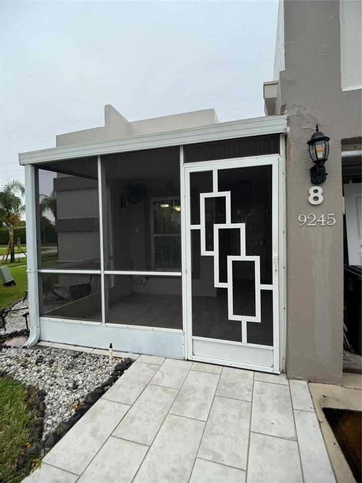 9245 Flynn Cir #8 - Photo 3 of 36