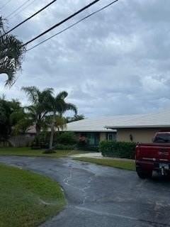 2234 Ne 27th St - Photo 3 of 11