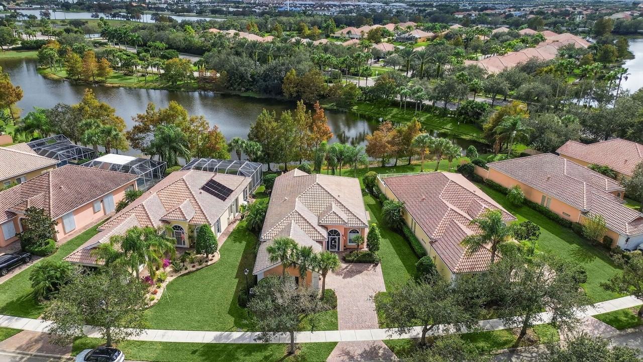 11357 Sw Northland Dr - Photo 2 of 50