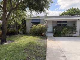 featured image of 1537 Nw 2nd Ave