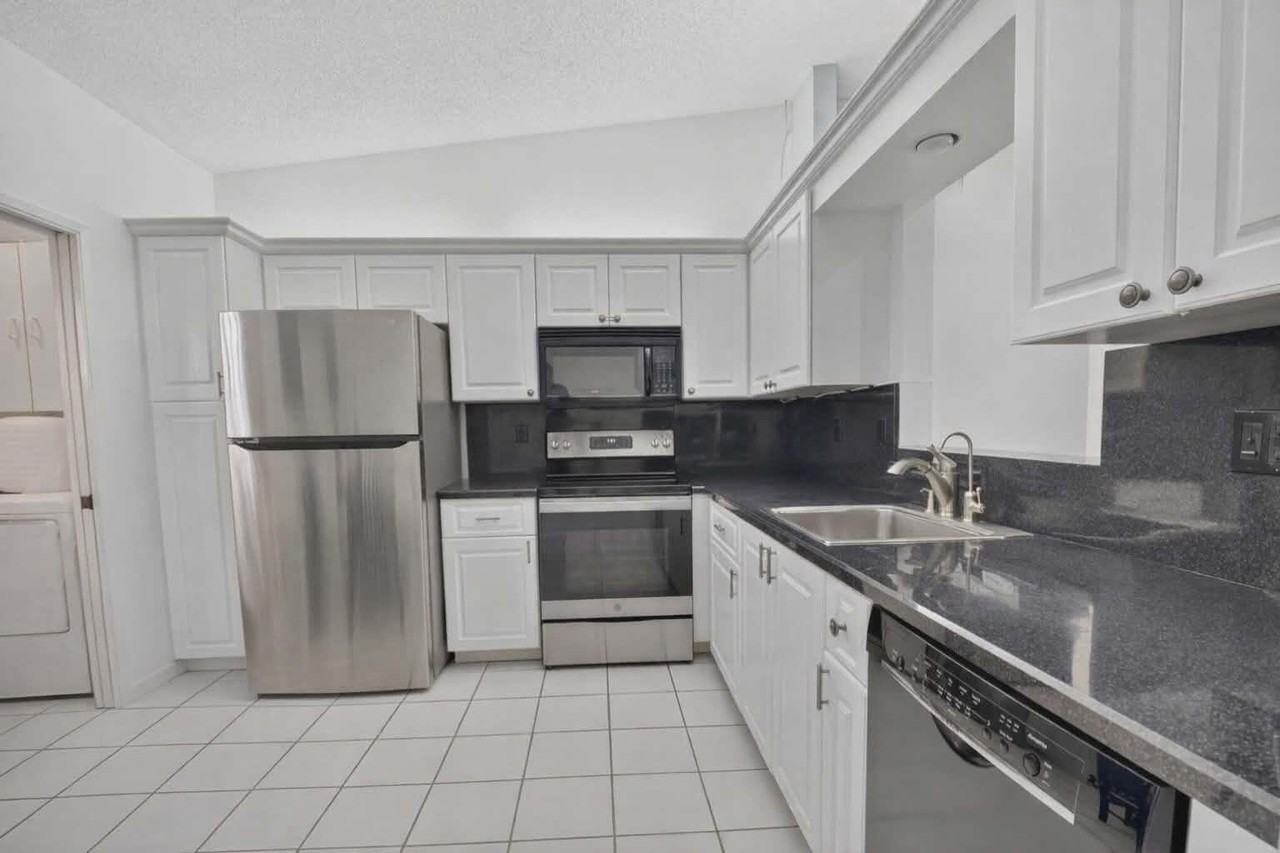 8146 Windgate Dr - Photo 6 of 24