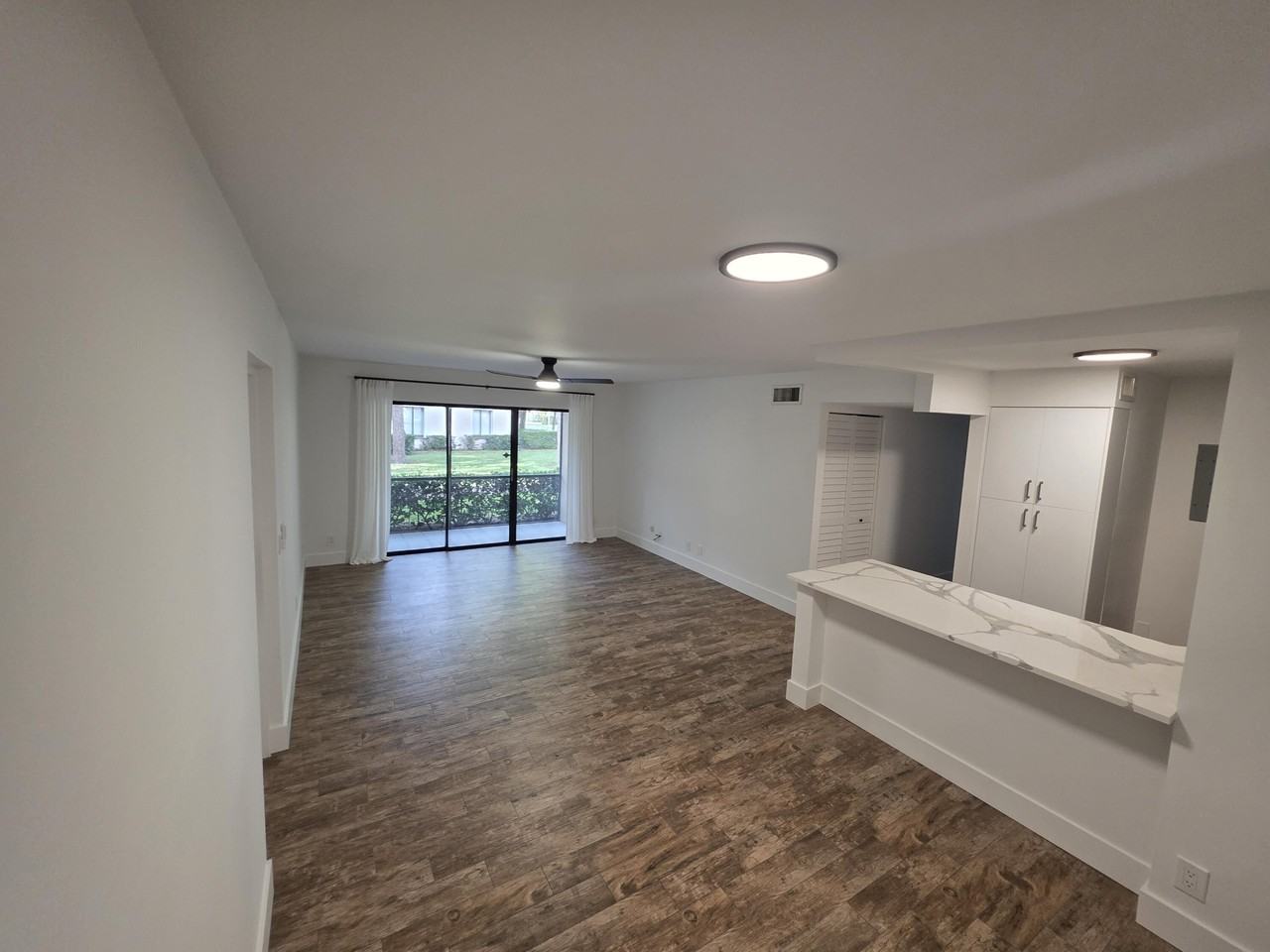 209 Foxtail Dr #G1 - Photo 3 of 26