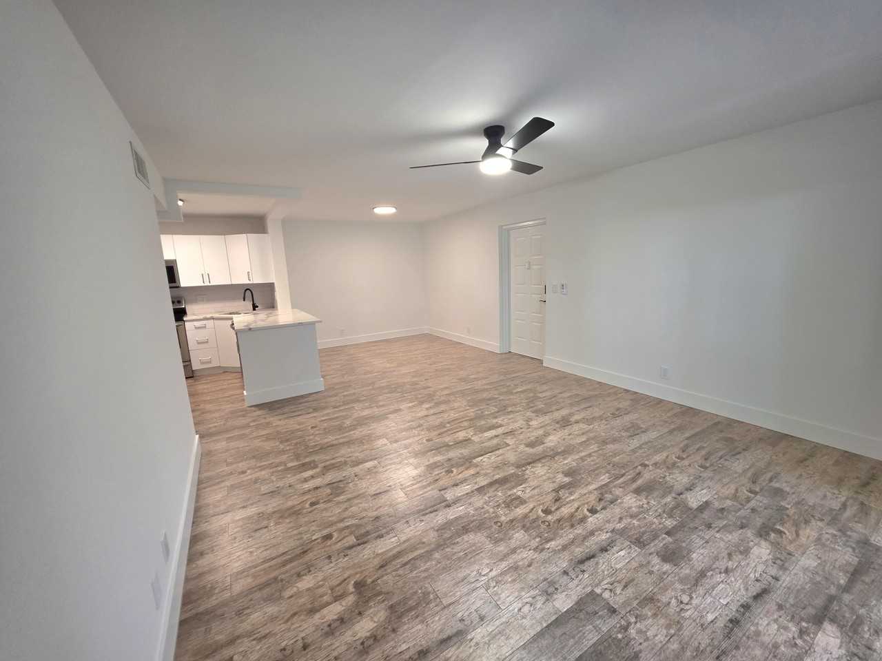 209 Foxtail Dr #G1 - Photo 6 of 26