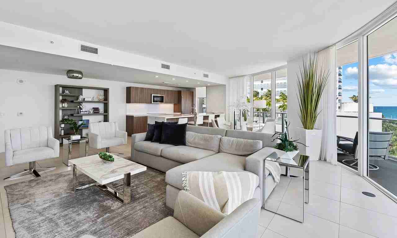 401 N Birch Rd #700 - Photo 3 of 33