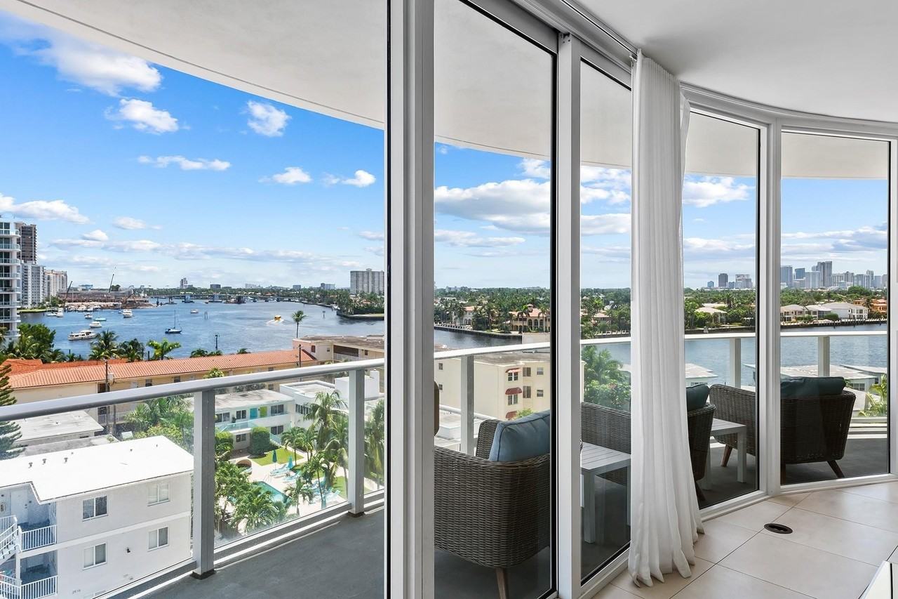 401 N Birch Rd #700 - Photo 5 of 33