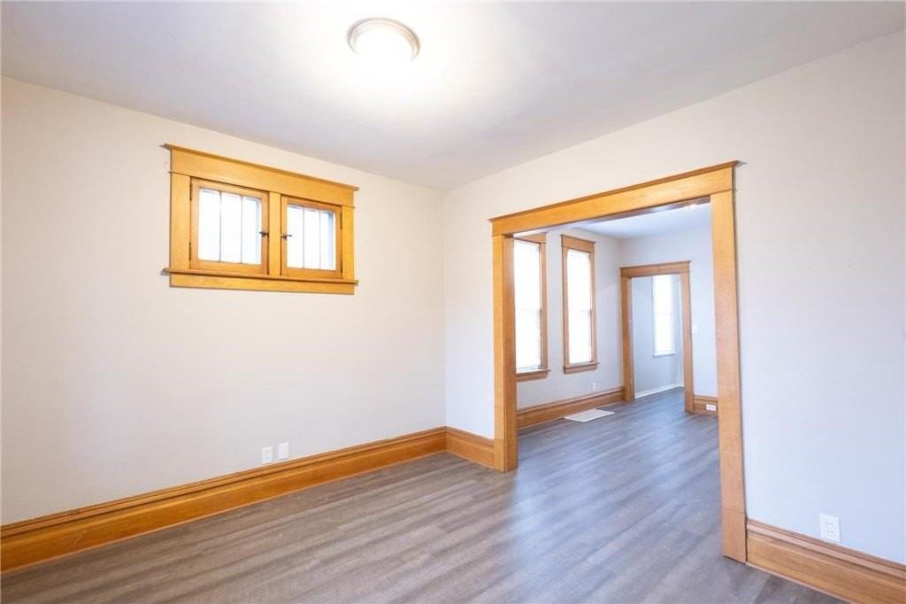 810 Rondo Ave - Photo 4 of 17