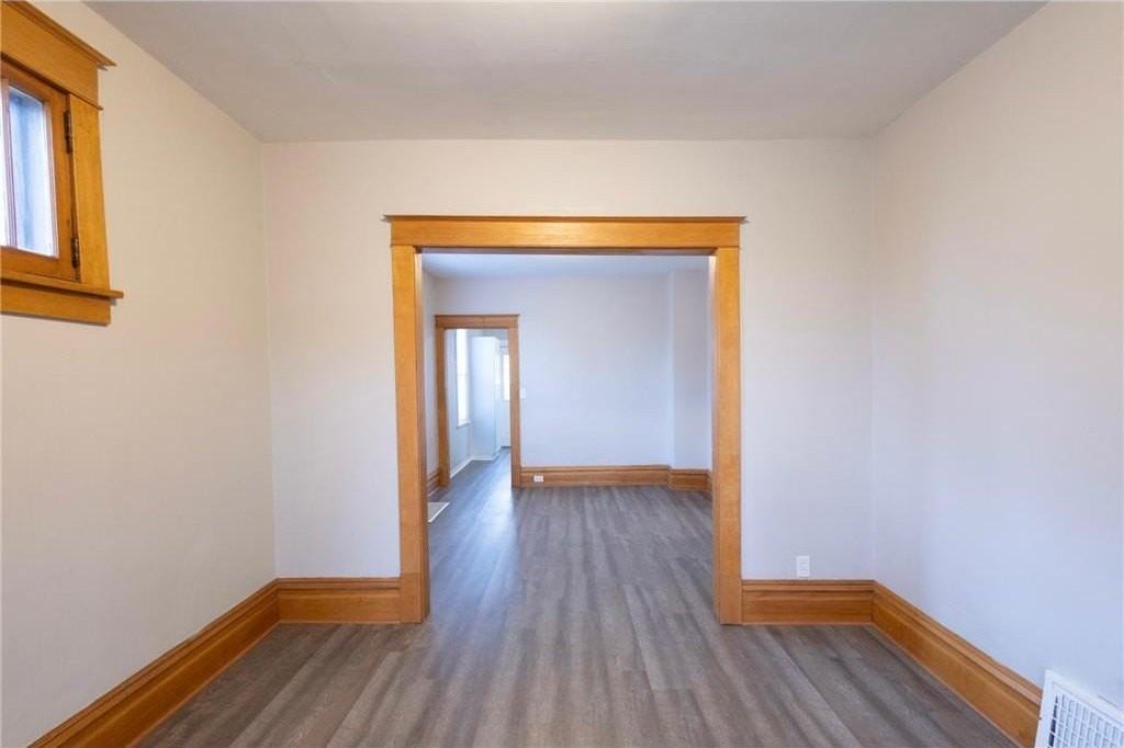 810 Rondo Ave - Photo 7 of 17