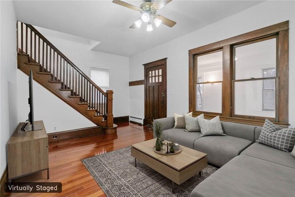 1826 Franklin Ave Se - Photo 2 of 43