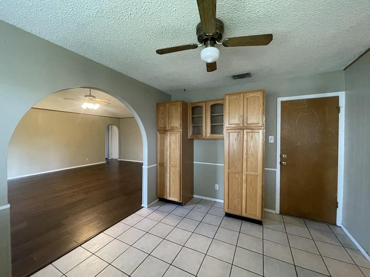 3837 Sandstone Rd - Photo 6 of 14