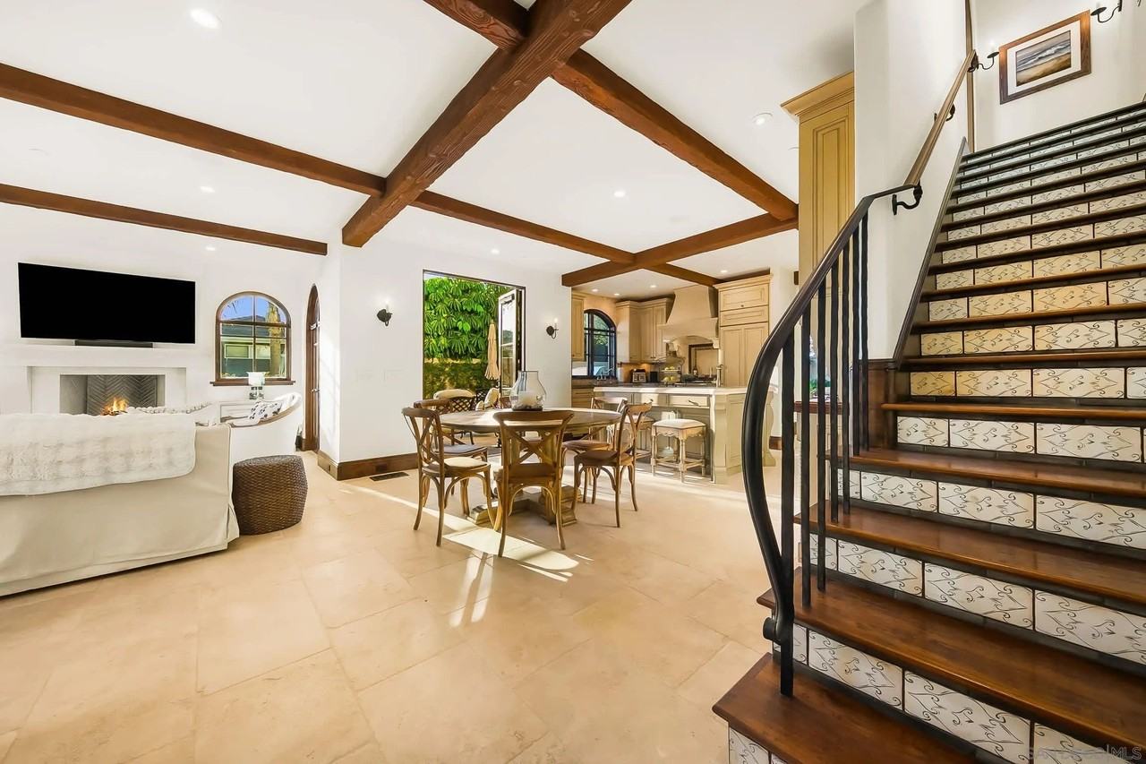 730 Stratford Ct - Photo 7 of 50