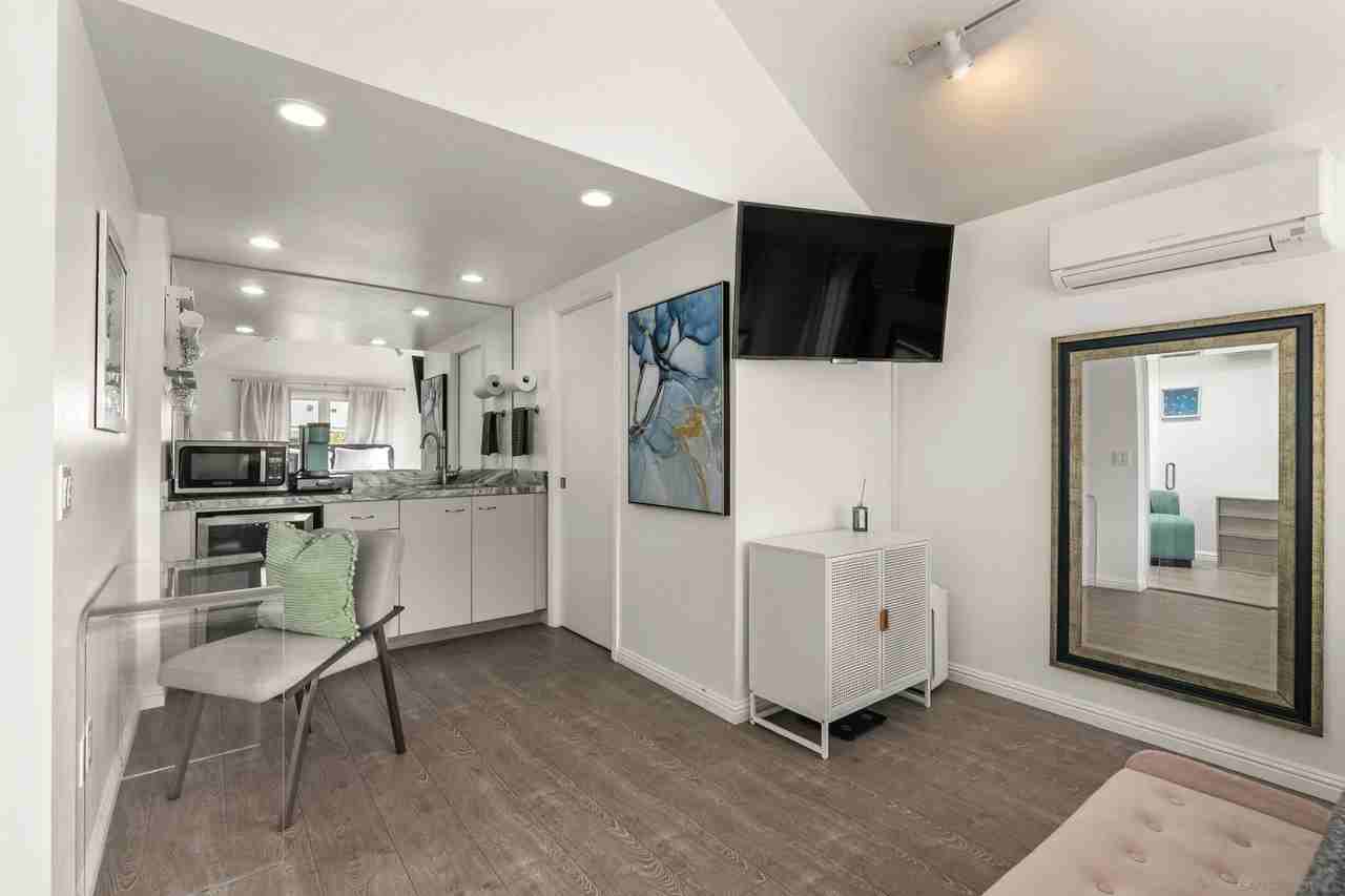 Prospect St - Photo 5 of 10